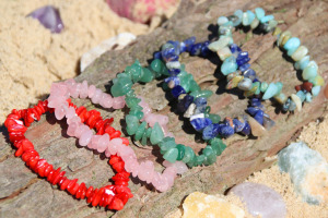 Splitterarmband aus Edelstein