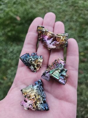 Bismut (scharfkantig, nur Anschauungsobjekt)