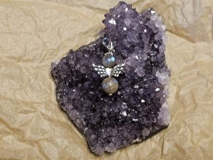 Labradorit Schutzengel