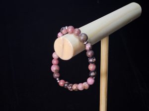 Rhodonit Morsecode-Armband