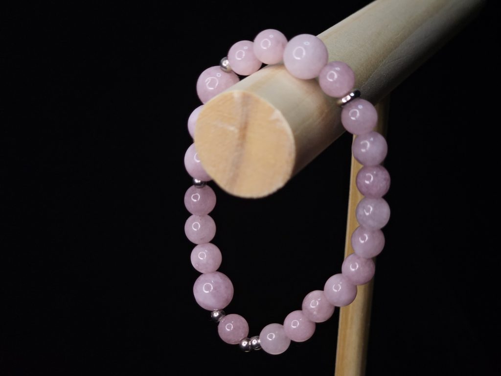 Kunzit Morsecode-Armband