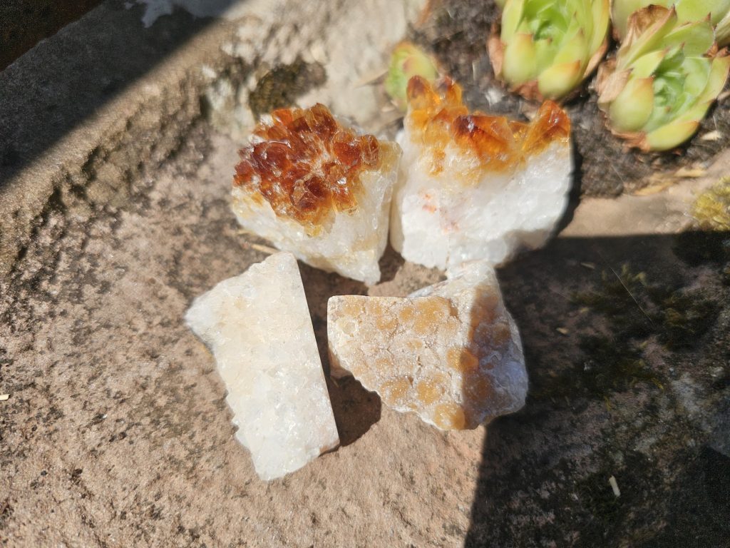 Kleiner Citrin Cluster